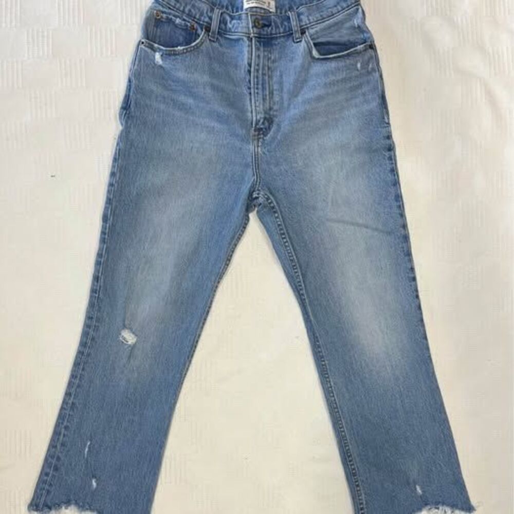 Abercrombie & Fitch Womens Jeans Ultra High Rise Kick Flare Distressed 29/8R